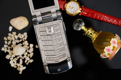 Vertu Constellation Ayxta Black Leather