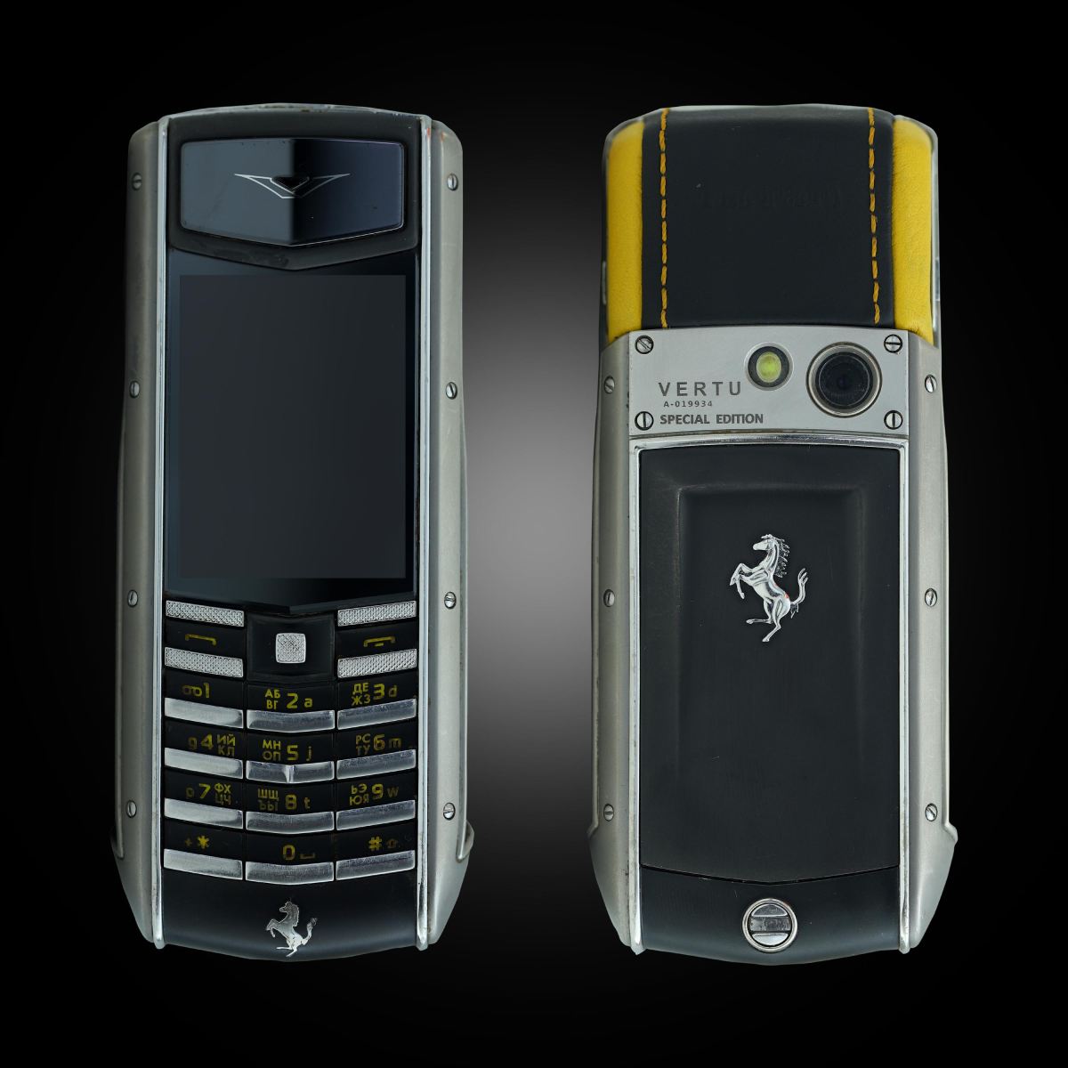 Vertu Ascent Ti Ferrari Da Vàng
