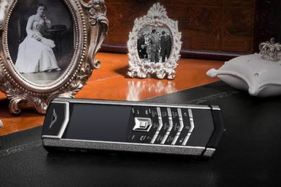 Chiếc Vertu đắt nhất Việt Nam có giá bao nhiêu?