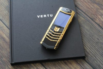 Những lí do lên mua Vertu Fake