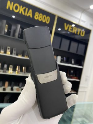 Nokia 8910i đen (2)
